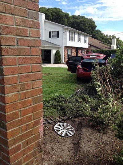 Aluminum fence repair in Orlando