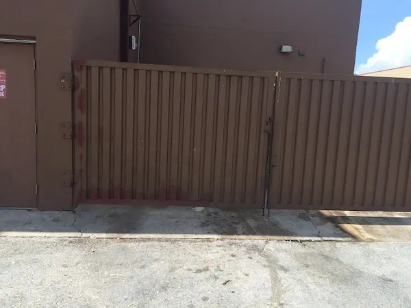 Dumpster Gate Repair Orlando